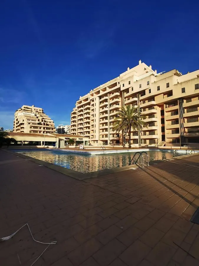 Logement Terrain De Tennis/Piscine 800M De La Mer Portimão Apartamento